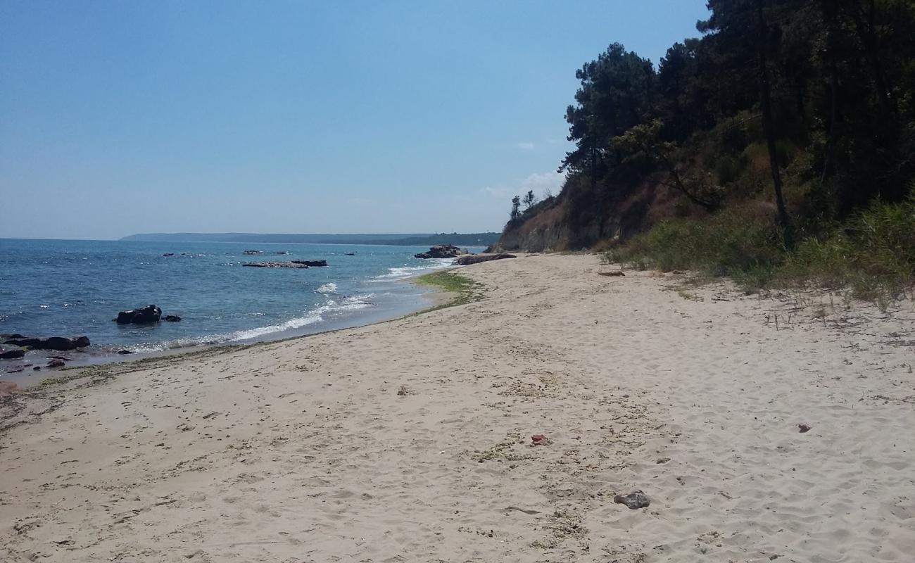 Plyazh Papaz Kulak'in fotoğrafı beyaz kum yüzey ile