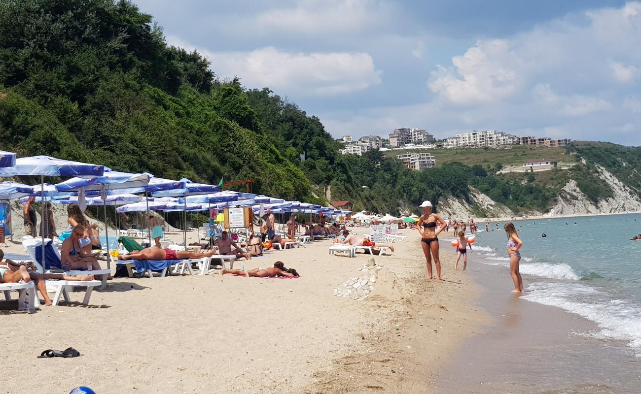 Plyazh Byala'in fotoğrafı açık bej kum yüzey ile