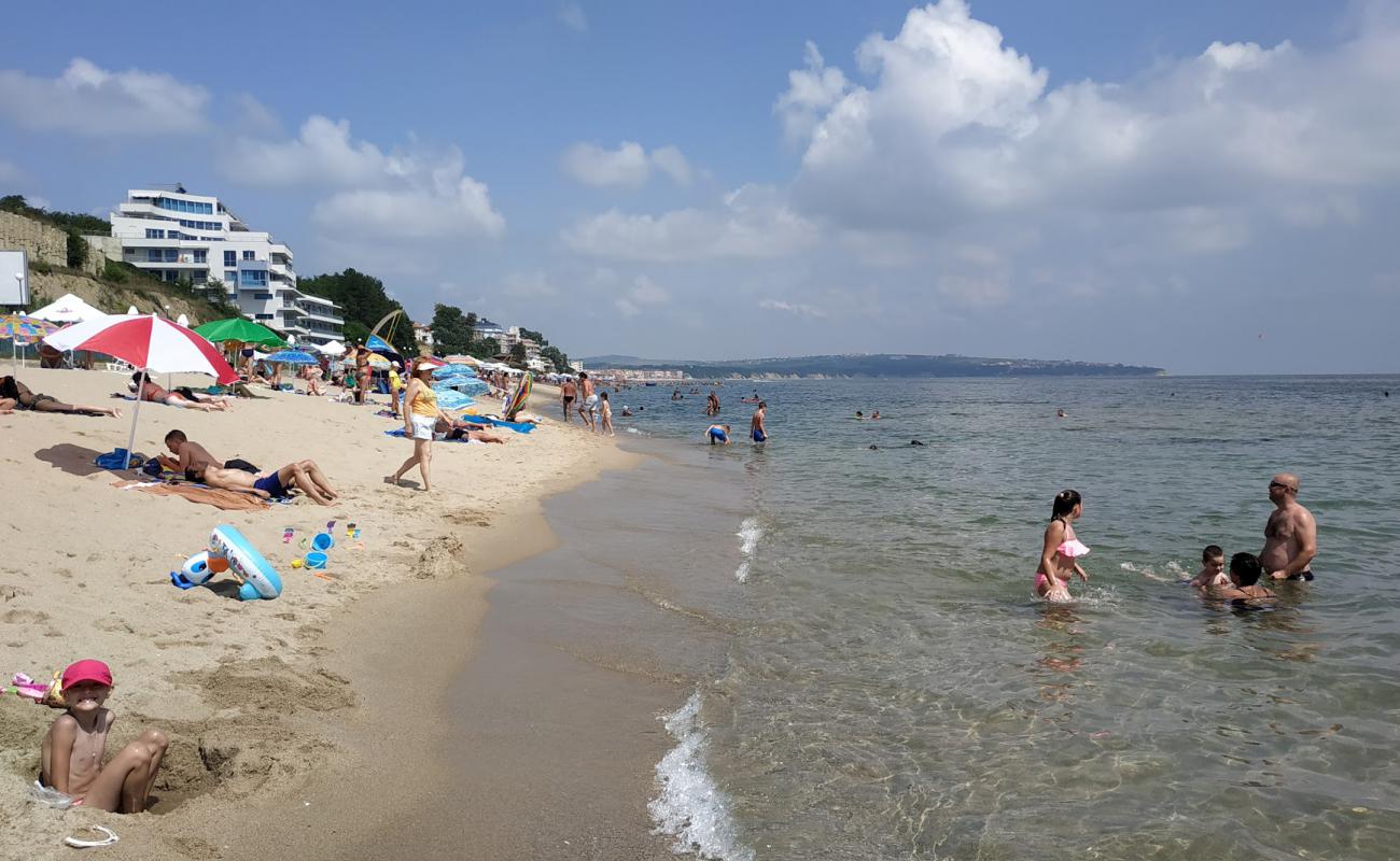Obzor Central'in fotoğrafı açık bej kum yüzey ile