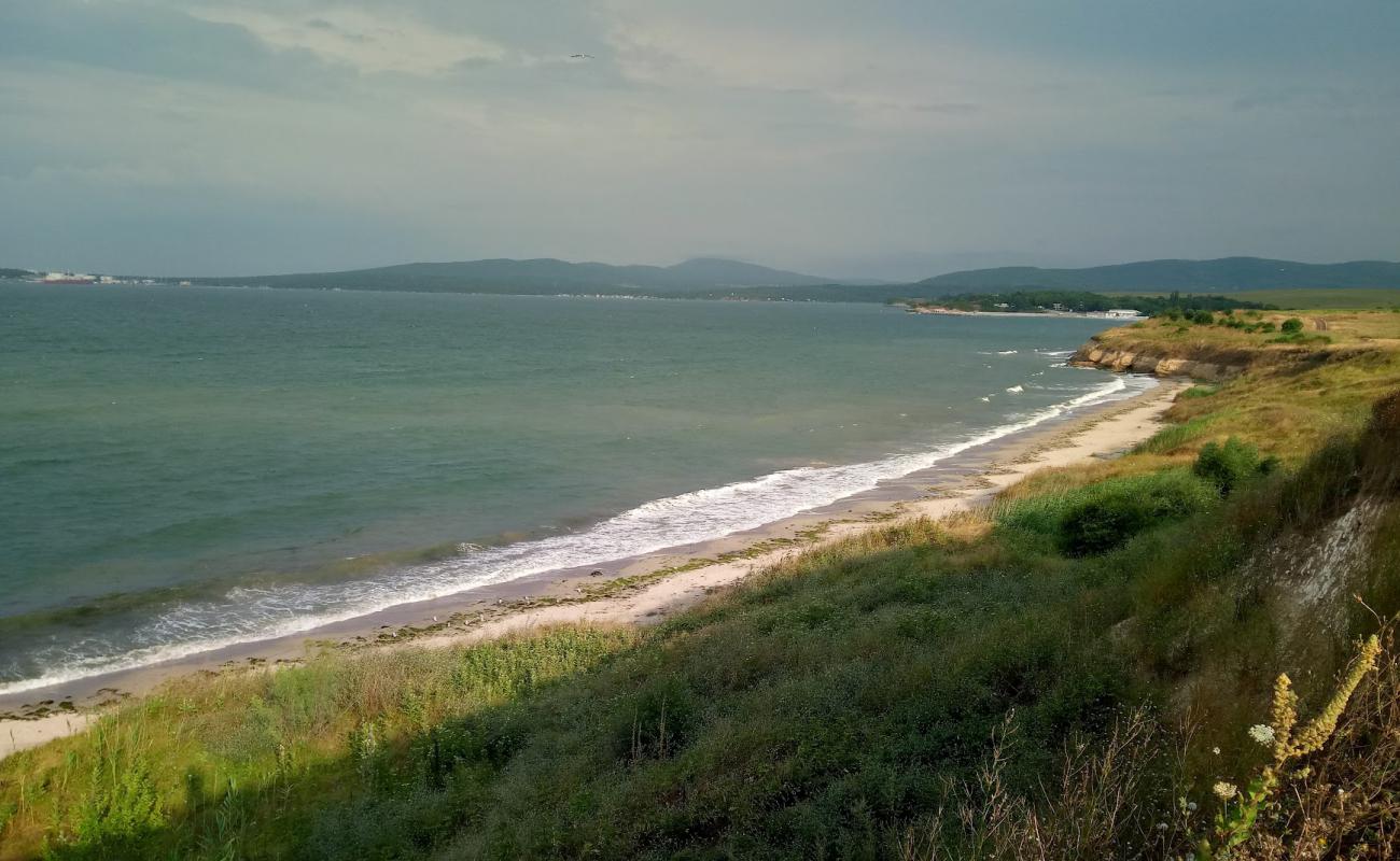 Severen beach'in fotoğrafı açık bej kum yüzey ile