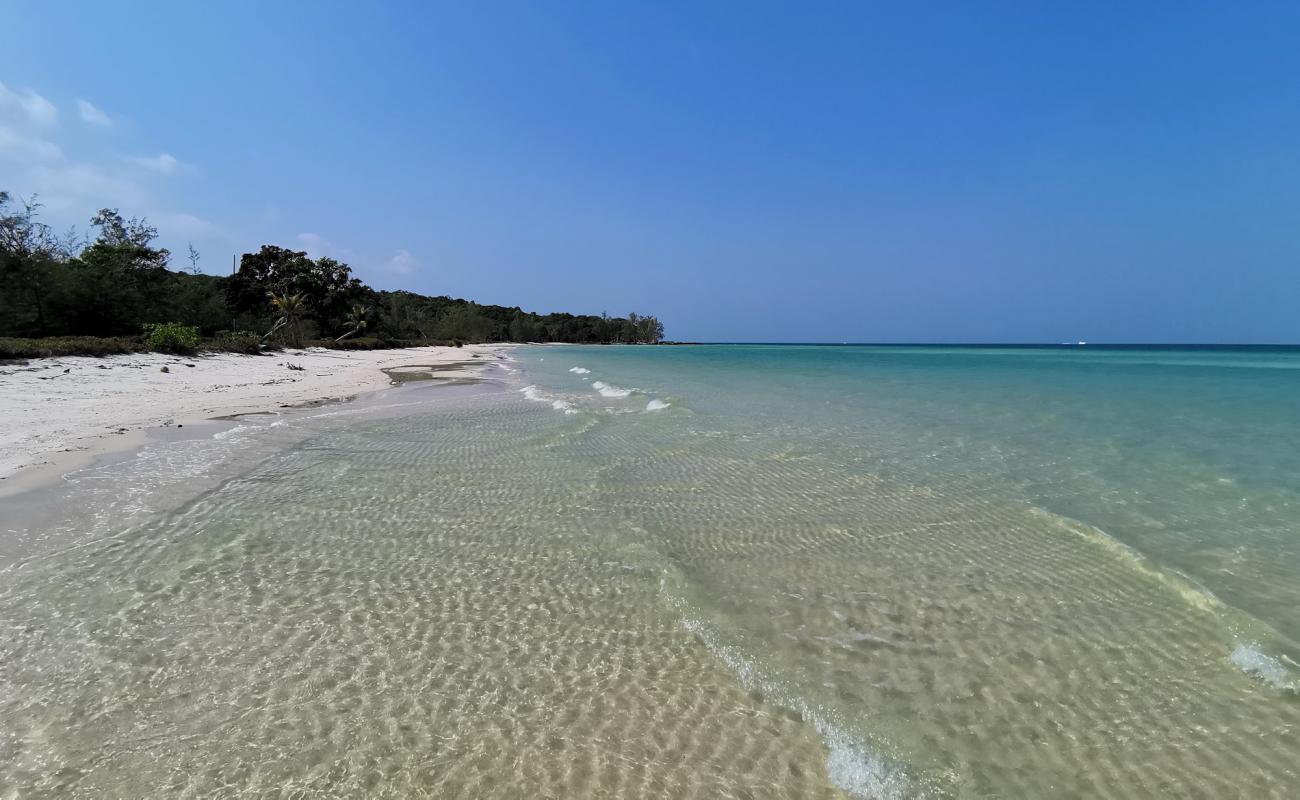 Pagoda Beach'in fotoğrafı parlak ince kum yüzey ile