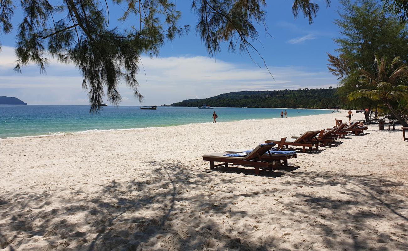 Long Set Beach'in fotoğrafı i̇nce bej kum yüzey ile