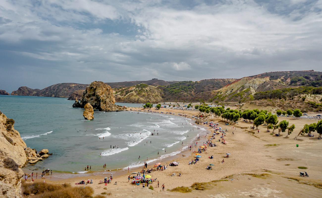 Moscarda beach'in fotoğrafı parlak kum yüzey ile