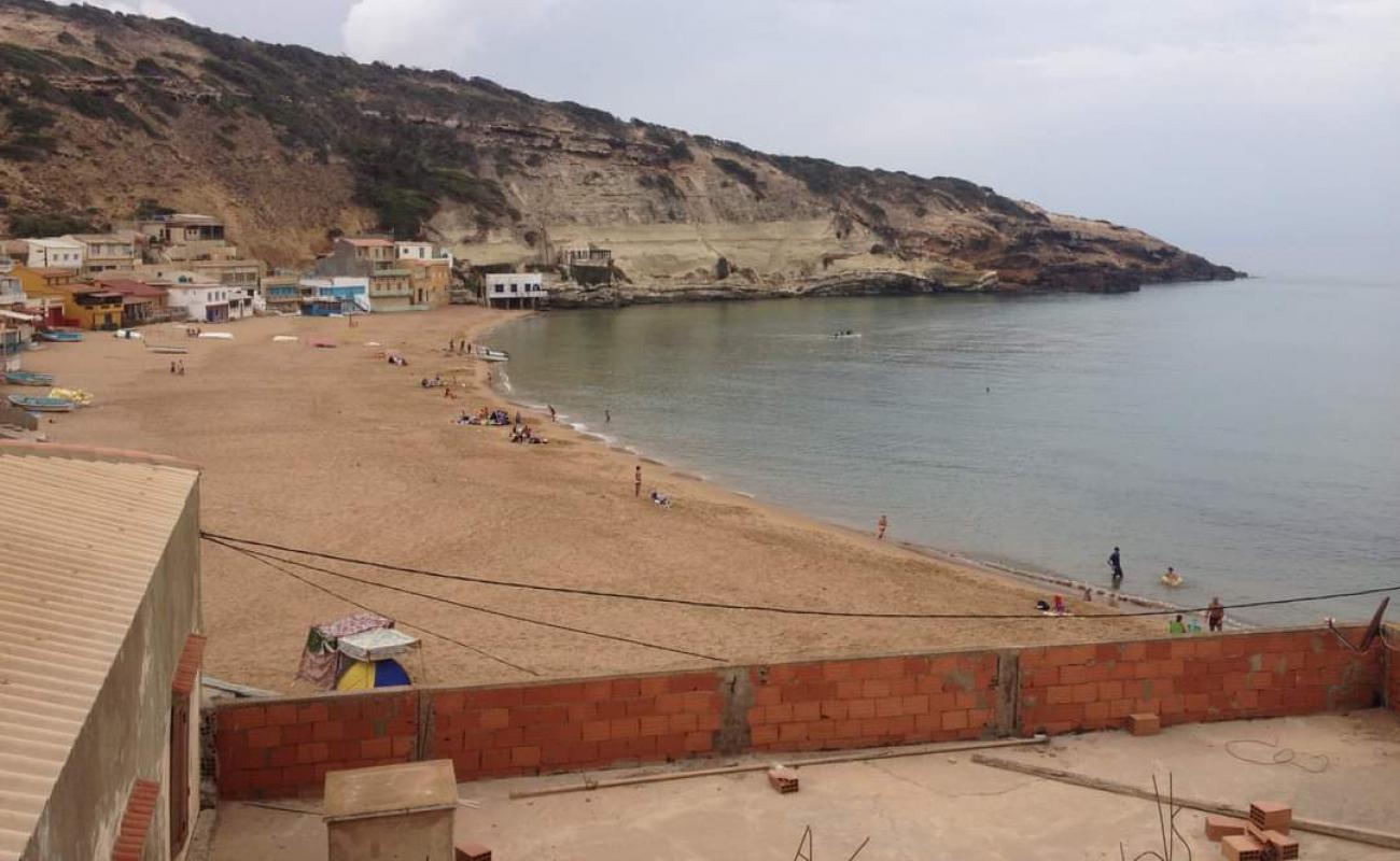 Plage Sassel'in fotoğrafı parlak kum yüzey ile