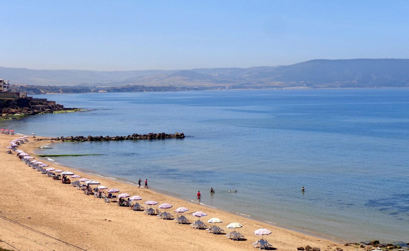 La Grande Plage'in fotoğrafı parlak kum yüzey ile