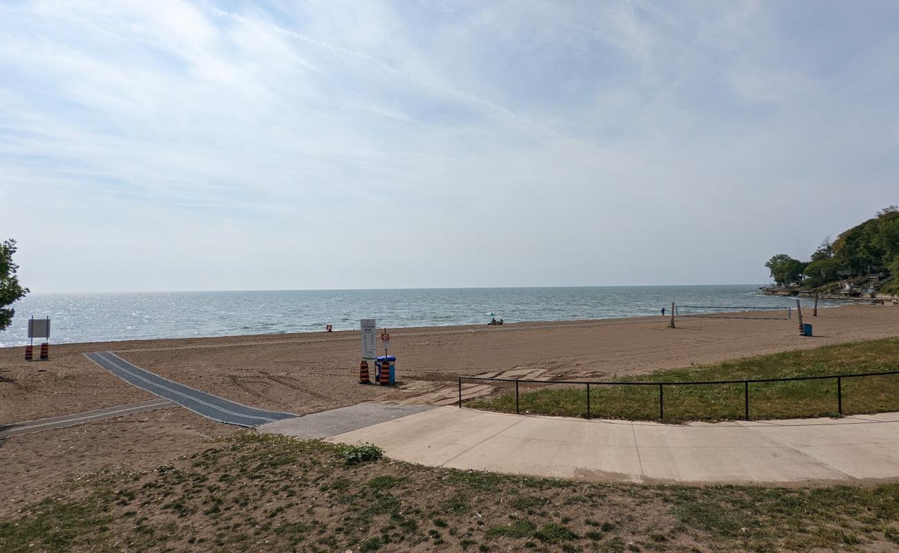 Colchester Beach'in fotoğrafı parlak kum yüzey ile