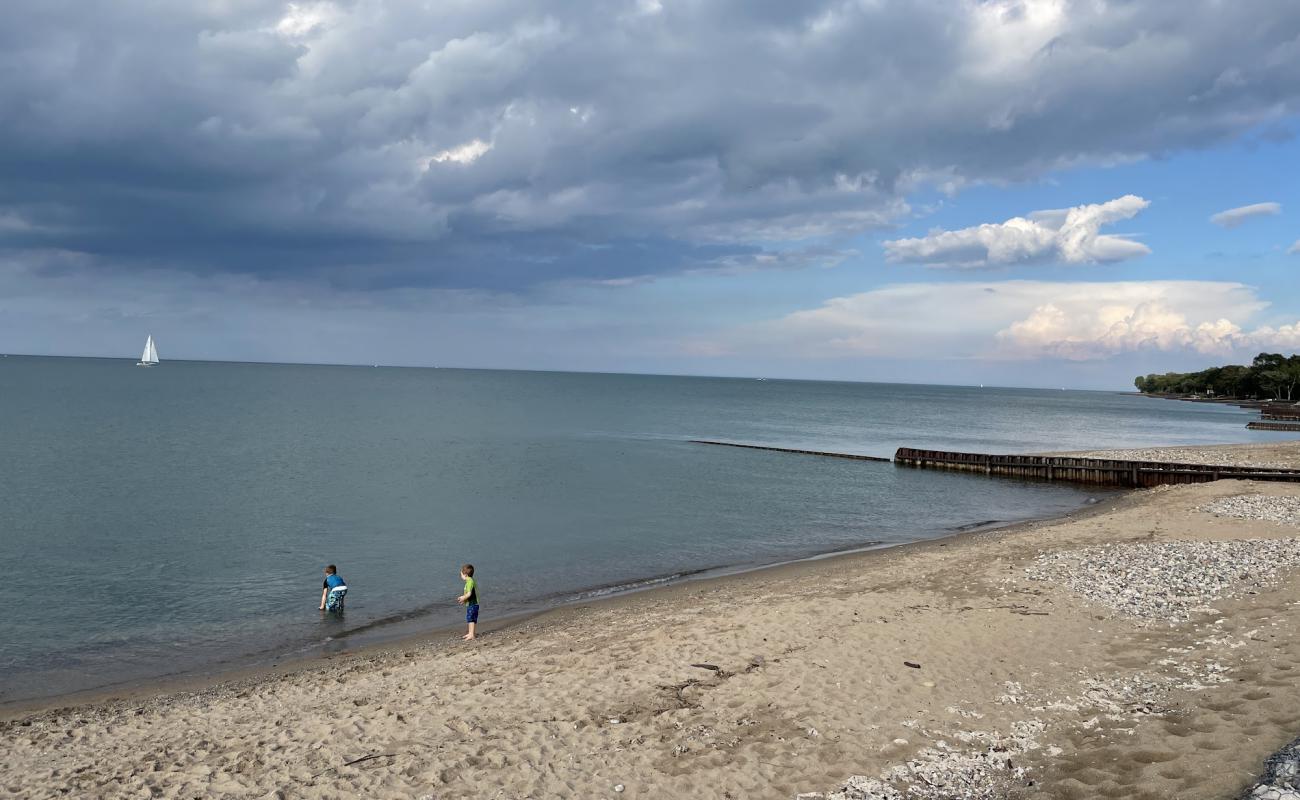 Canatara Beach'in fotoğrafı parlak kum yüzey ile