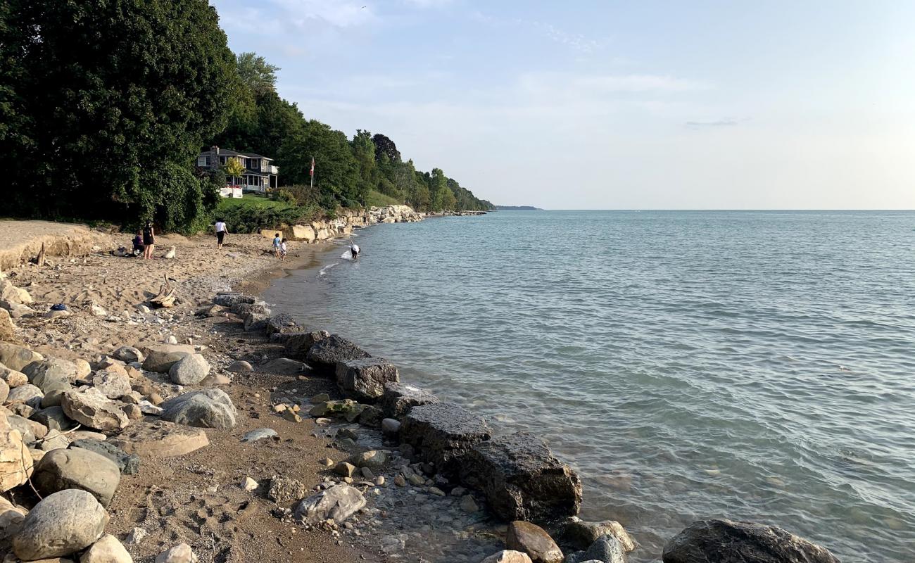 Bayfield Pier Beach'in fotoğrafı taşlı kum yüzey ile