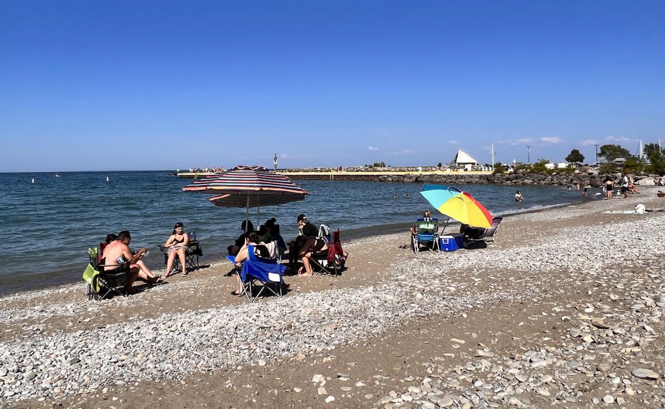 Little River Beach'in fotoğrafı gri kum ve çakıllar yüzey ile