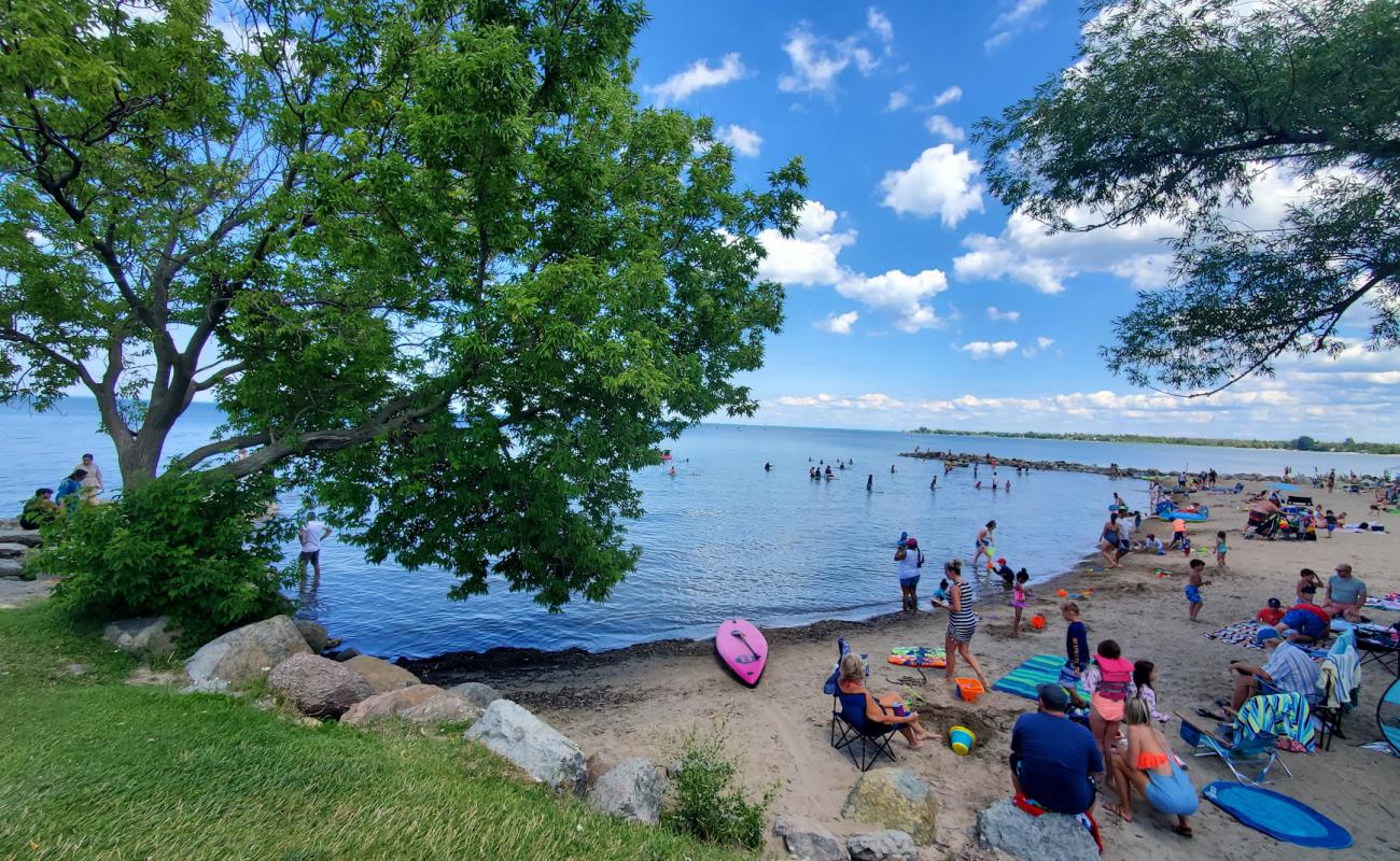 Northwinds Beach'in fotoğrafı parlak kum yüzey ile