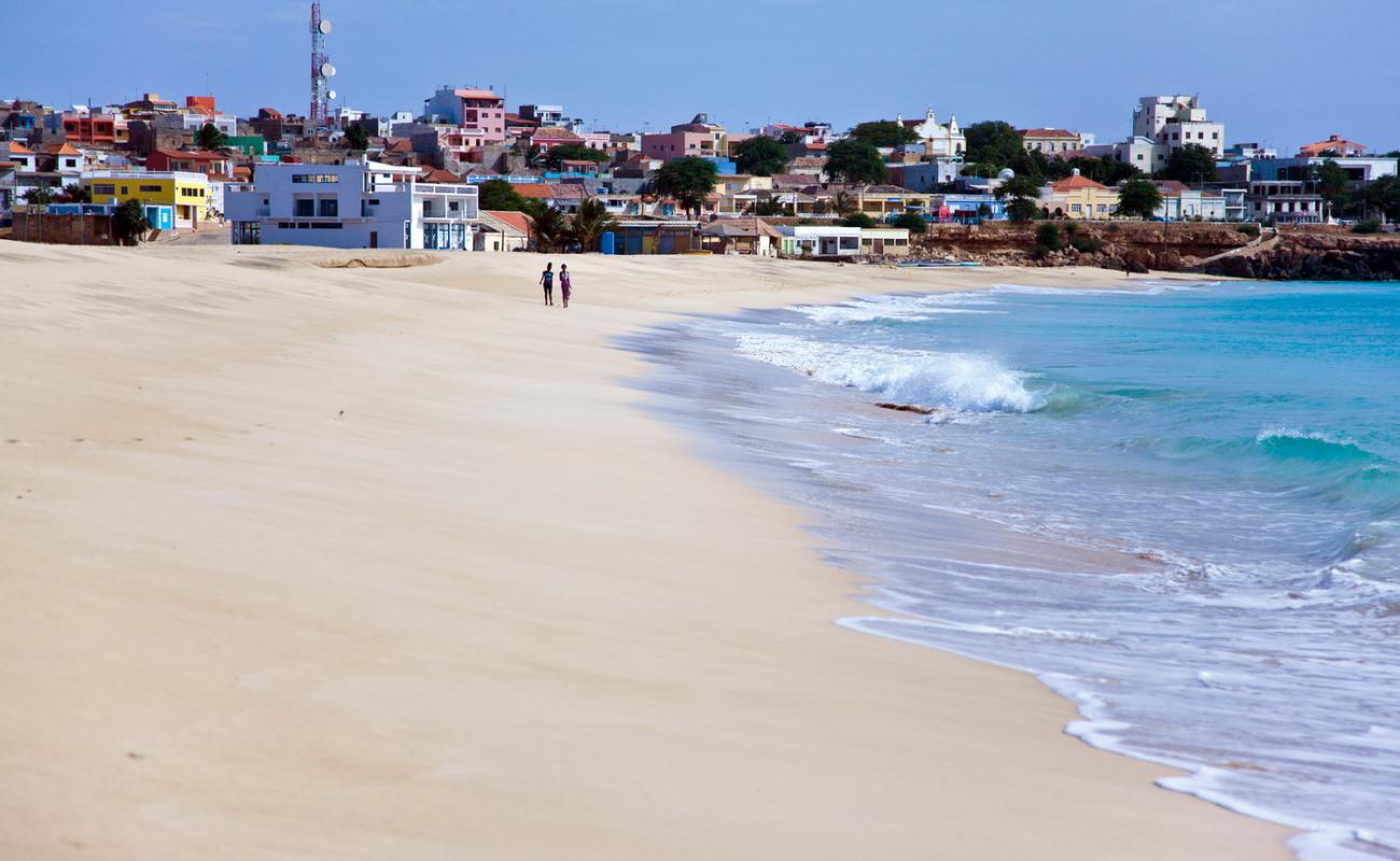 Vila do Maio'in fotoğrafı i̇nce bej kum yüzey ile