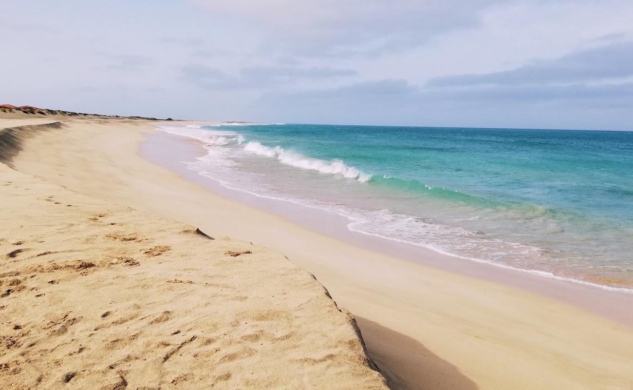 Morro Beach'in fotoğrafı açık bej kum yüzey ile