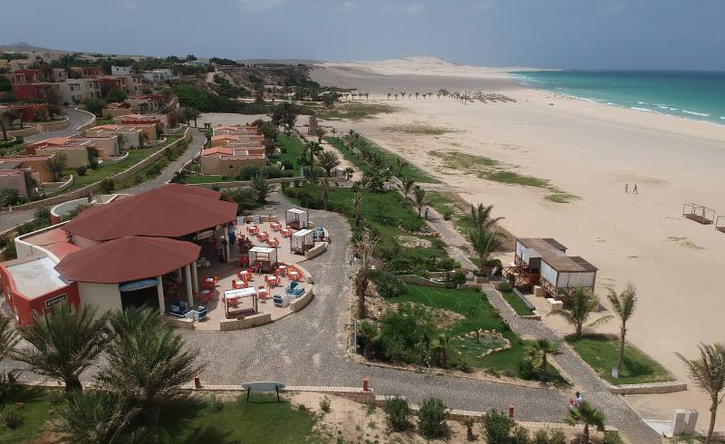 Chaves Beach'in fotoğrafı parlak ince kum yüzey ile