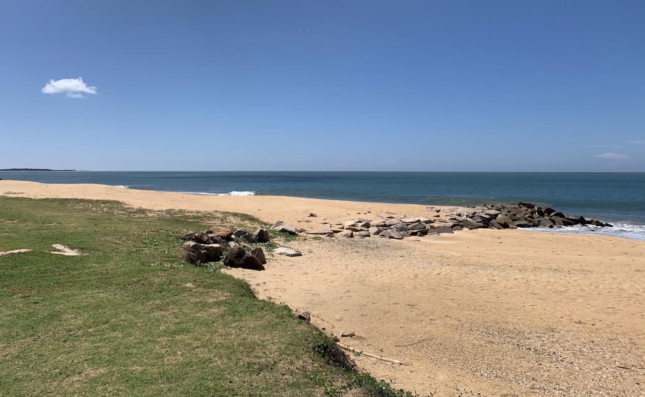 Karukapone Beach'in fotoğrafı parlak kum yüzey ile