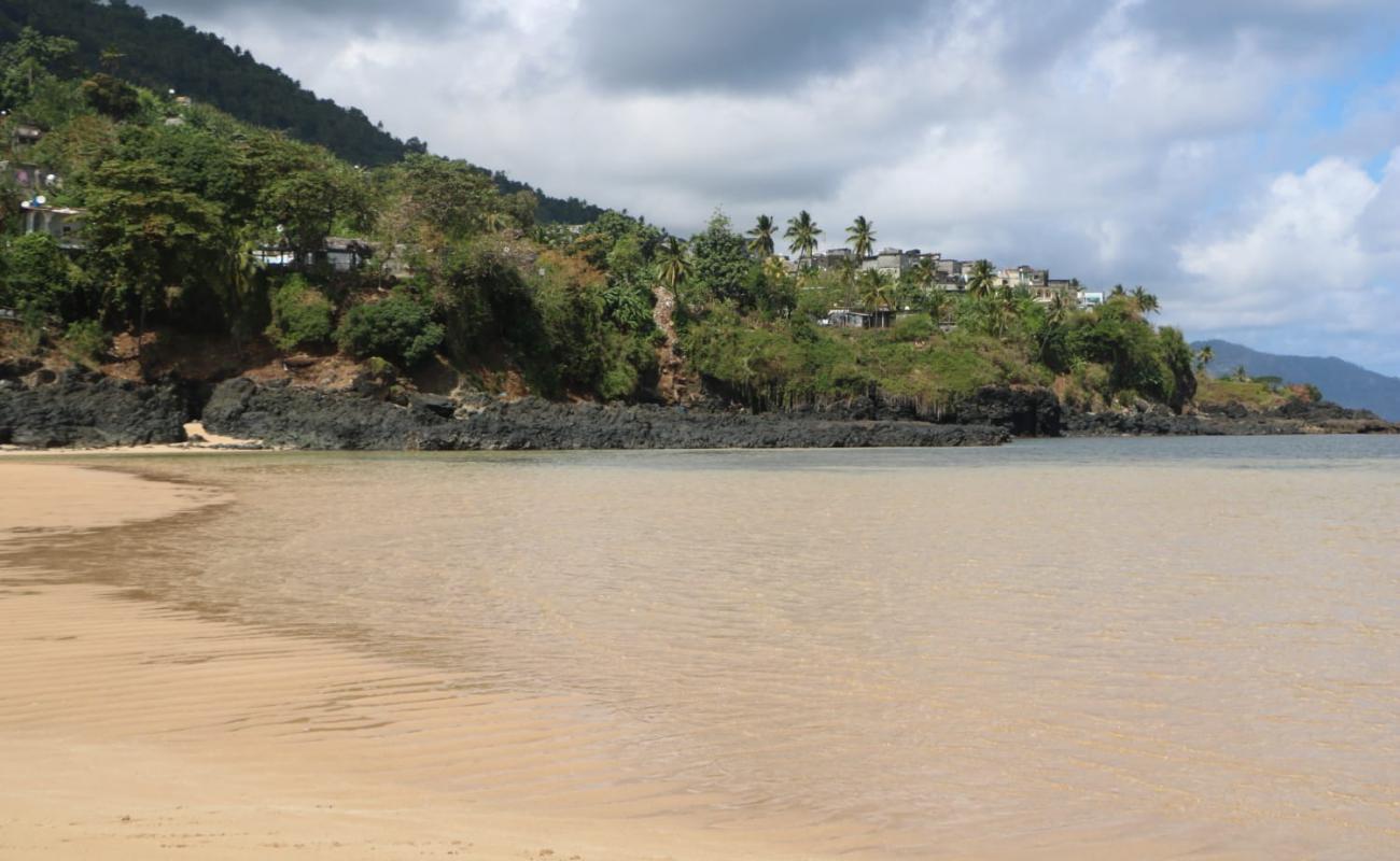 Plage de Moya'in fotoğrafı parlak ince kum yüzey ile