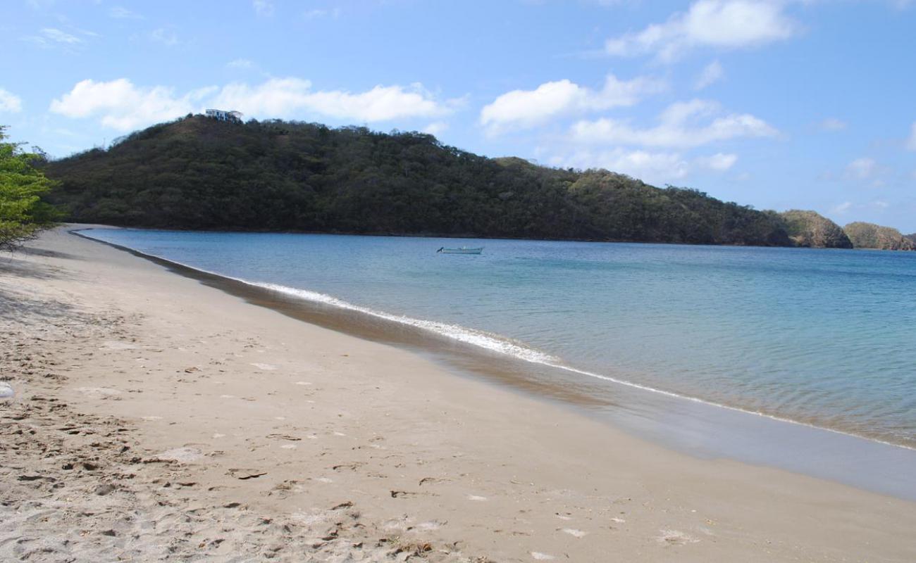 Jobo beach'in fotoğrafı parlak kum yüzey ile