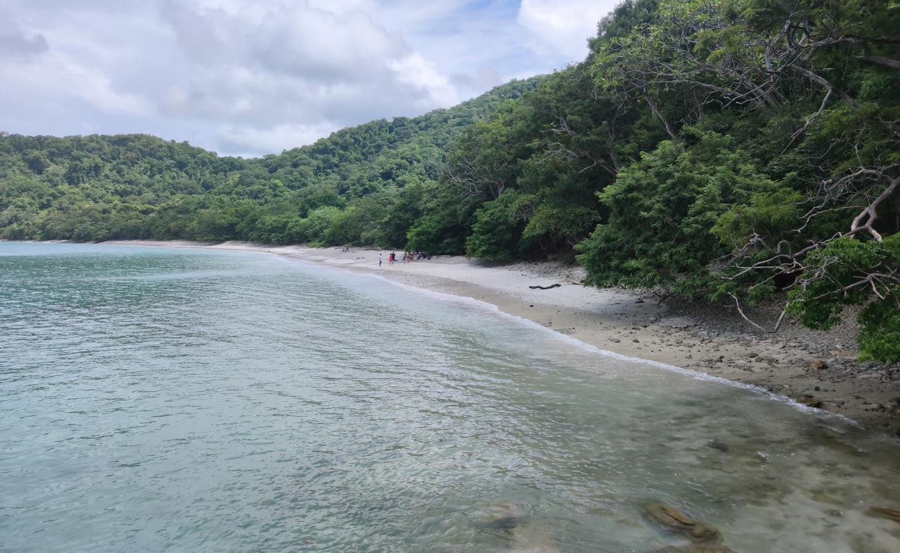 Matapalito beach'in fotoğrafı çakıl ile kum yüzey ile