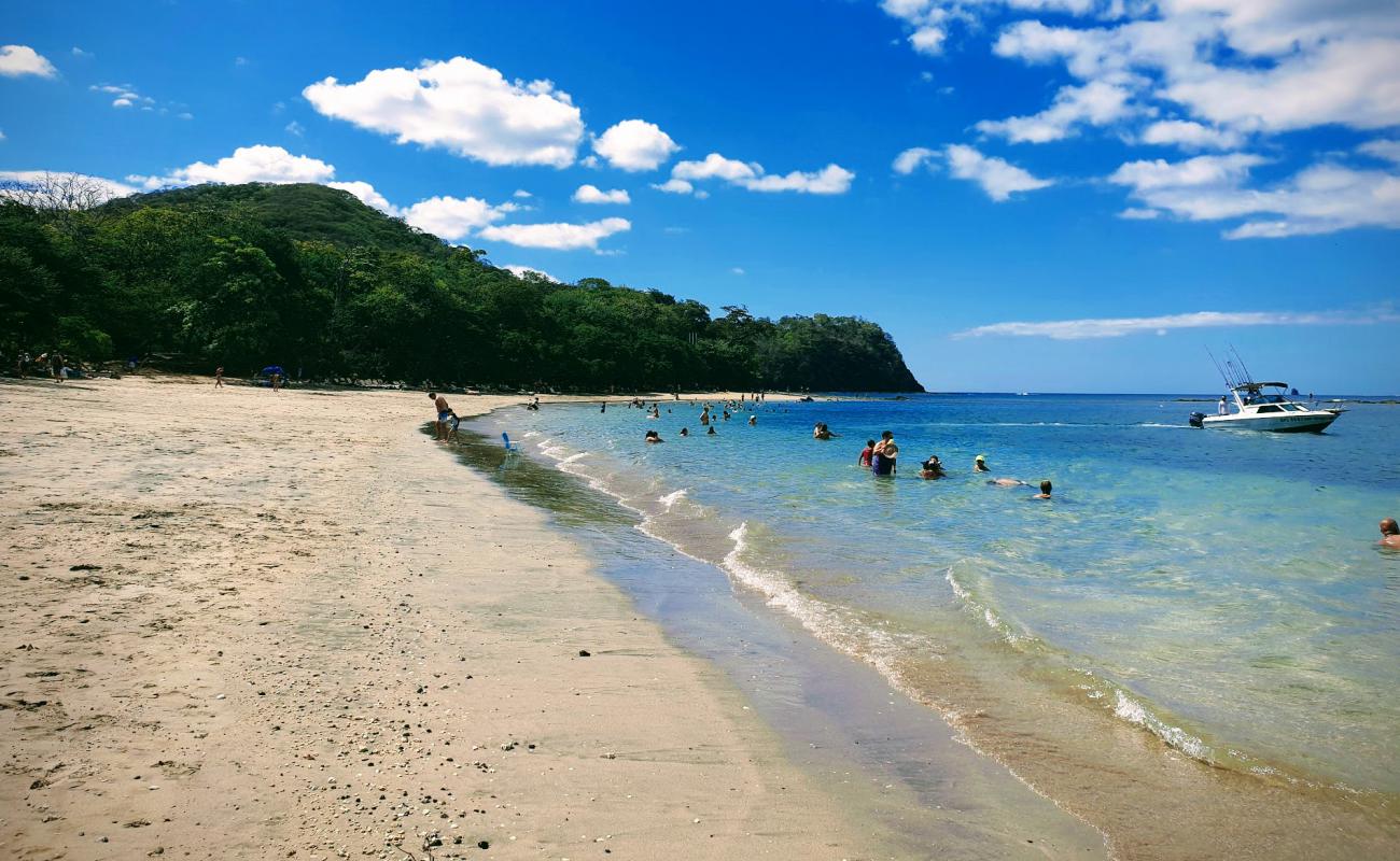 Buena beach'in fotoğrafı parlak kum yüzey ile