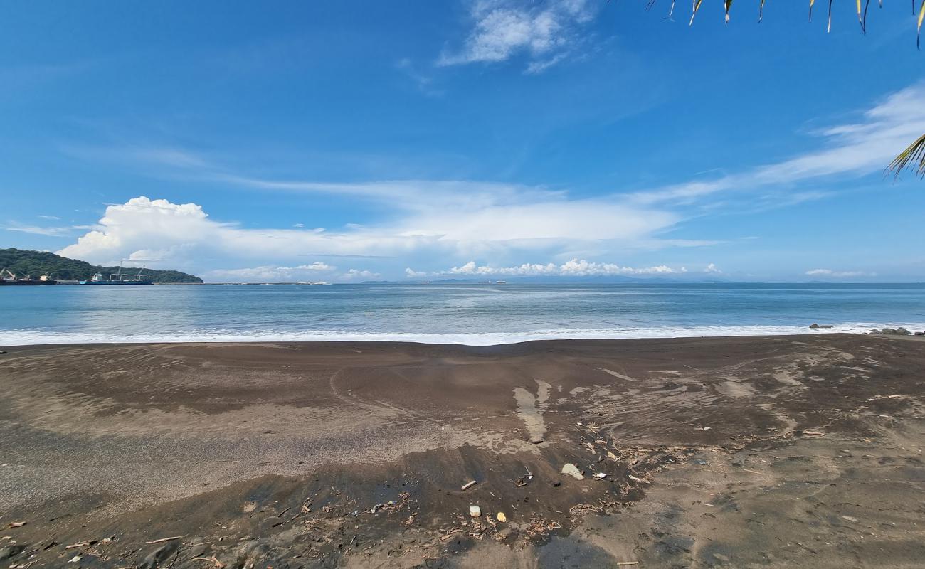 Playa Caldera'in fotoğrafı kahverengi kum yüzey ile