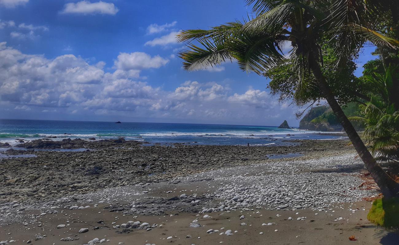 Playa Matapalo II'in fotoğrafı taşlı kum yüzey ile