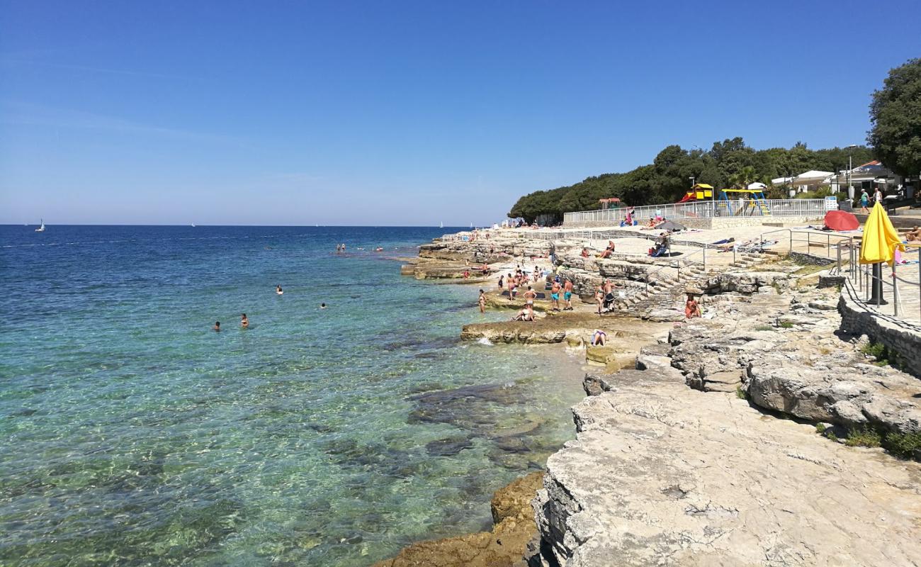 Lanterna II beach'in fotoğrafı kahverengi çakıl yüzey ile