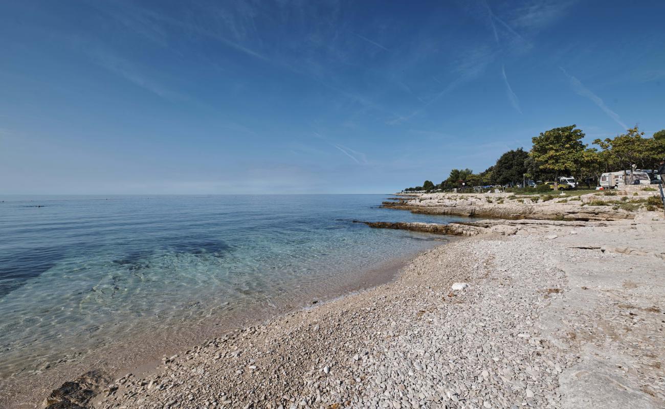 Ulika beach'in fotoğrafı taşlar yüzey ile