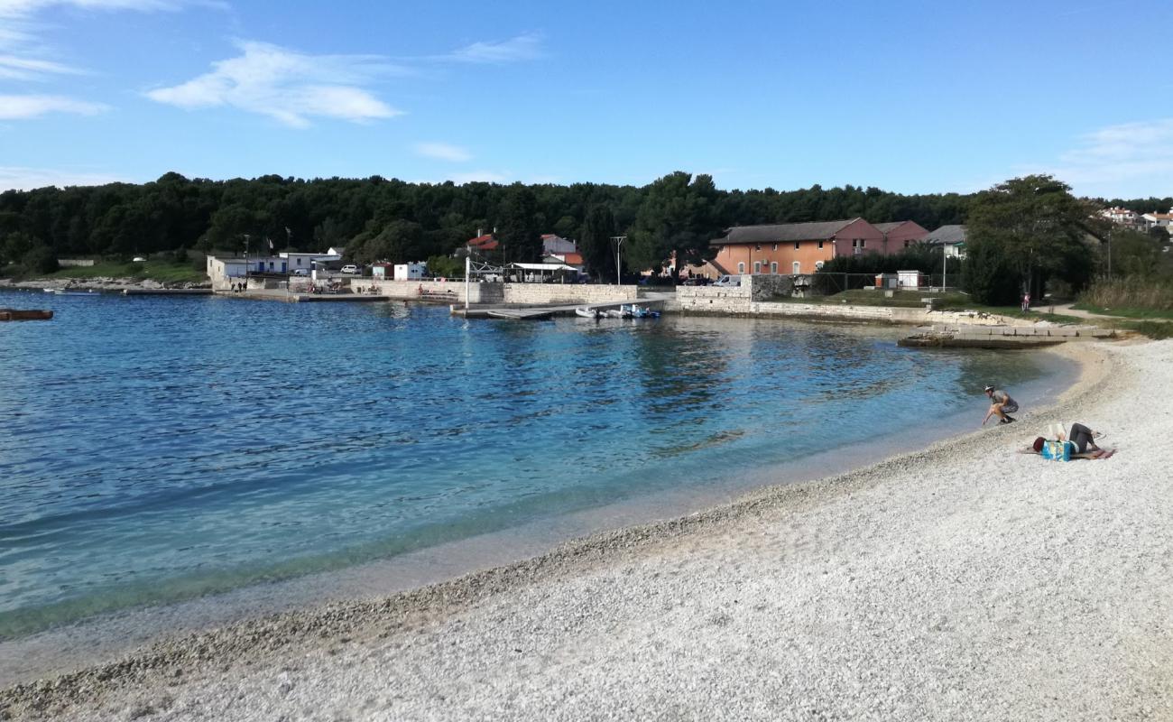 Valsaline beach'in fotoğrafı bej çakıl yüzey ile
