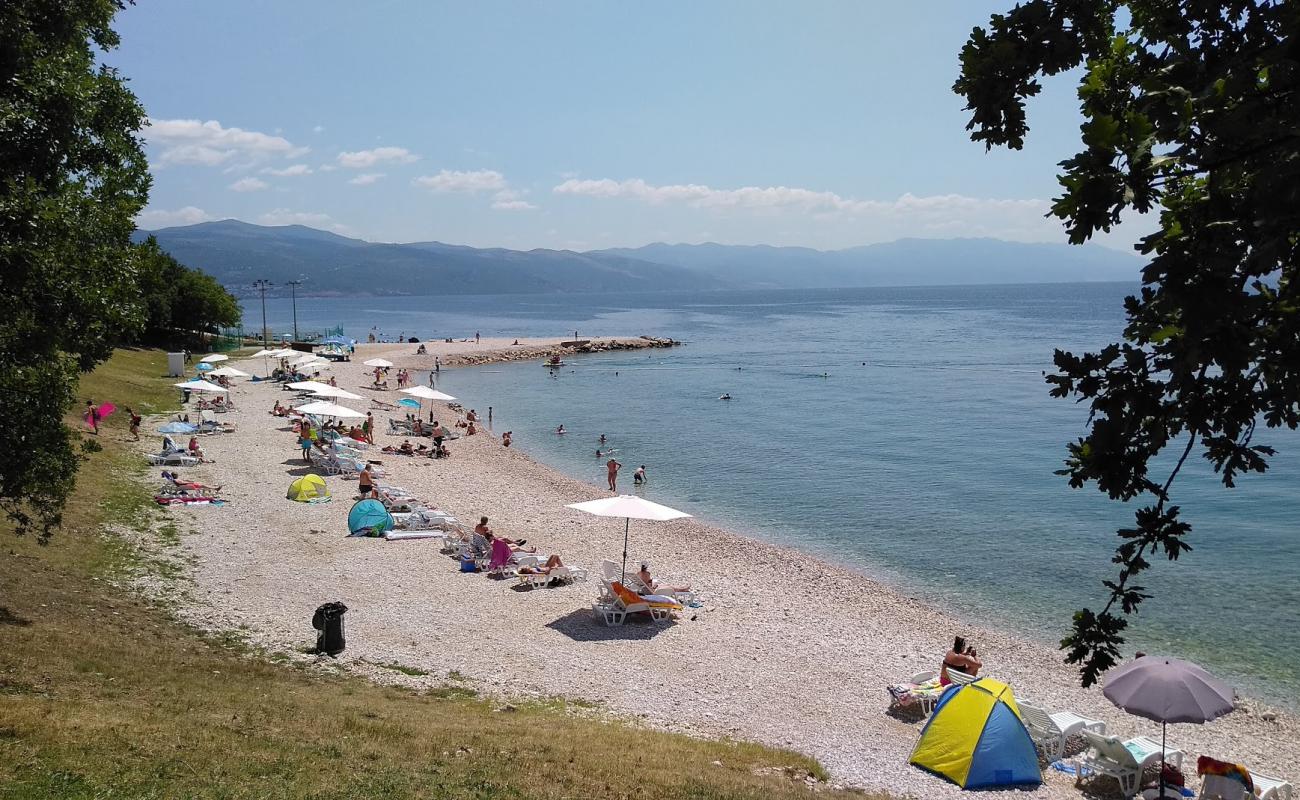 Zagori beach'in fotoğrafı bej çakıl yüzey ile