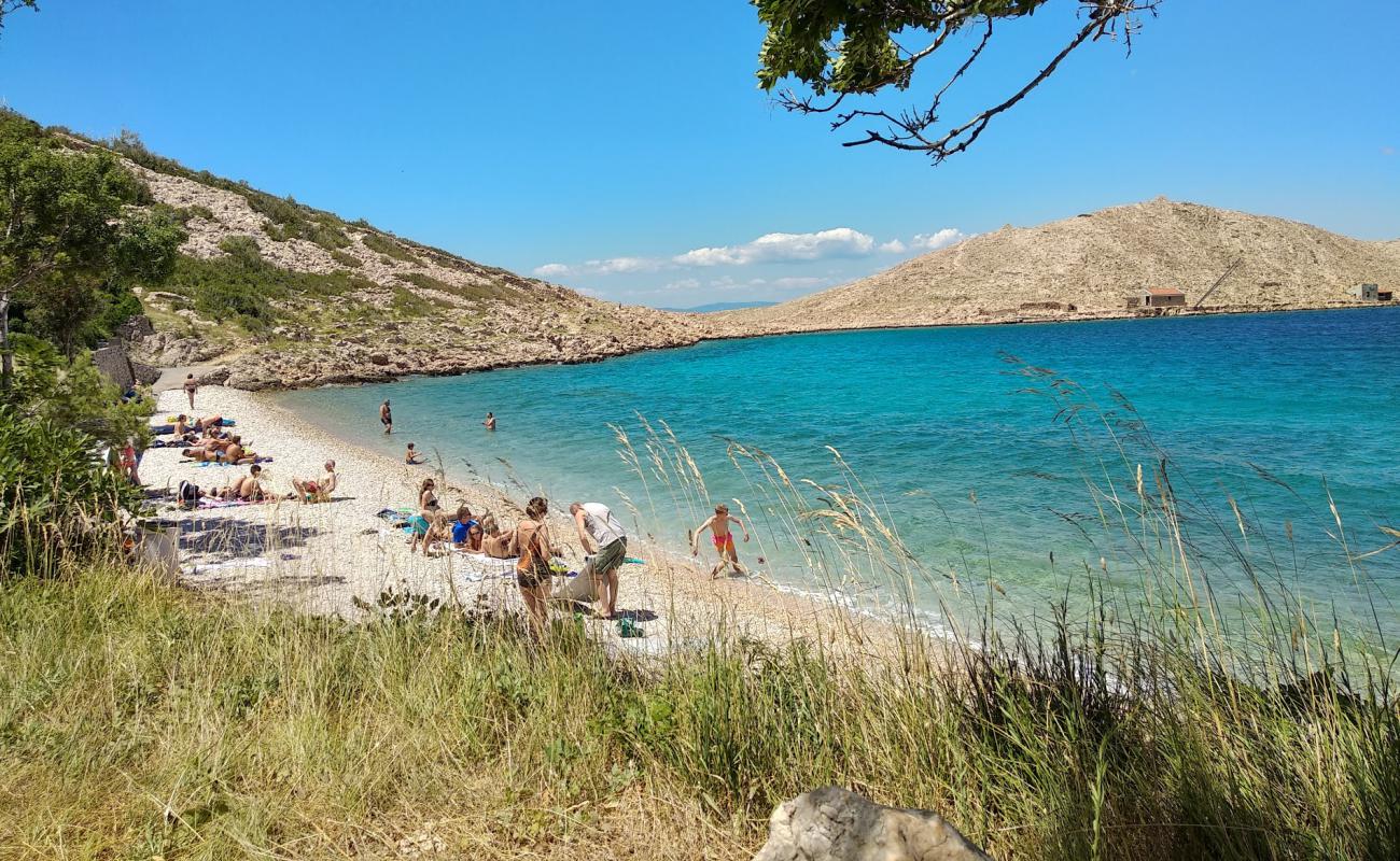 Plaza Lukovo'in fotoğrafı bej çakıl yüzey ile