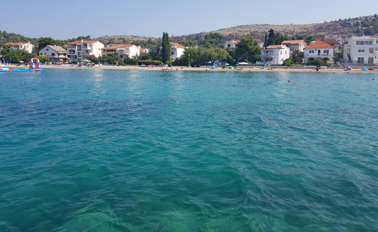 Zaboric beach'in fotoğrafı bej kum ve çakıl yüzey ile