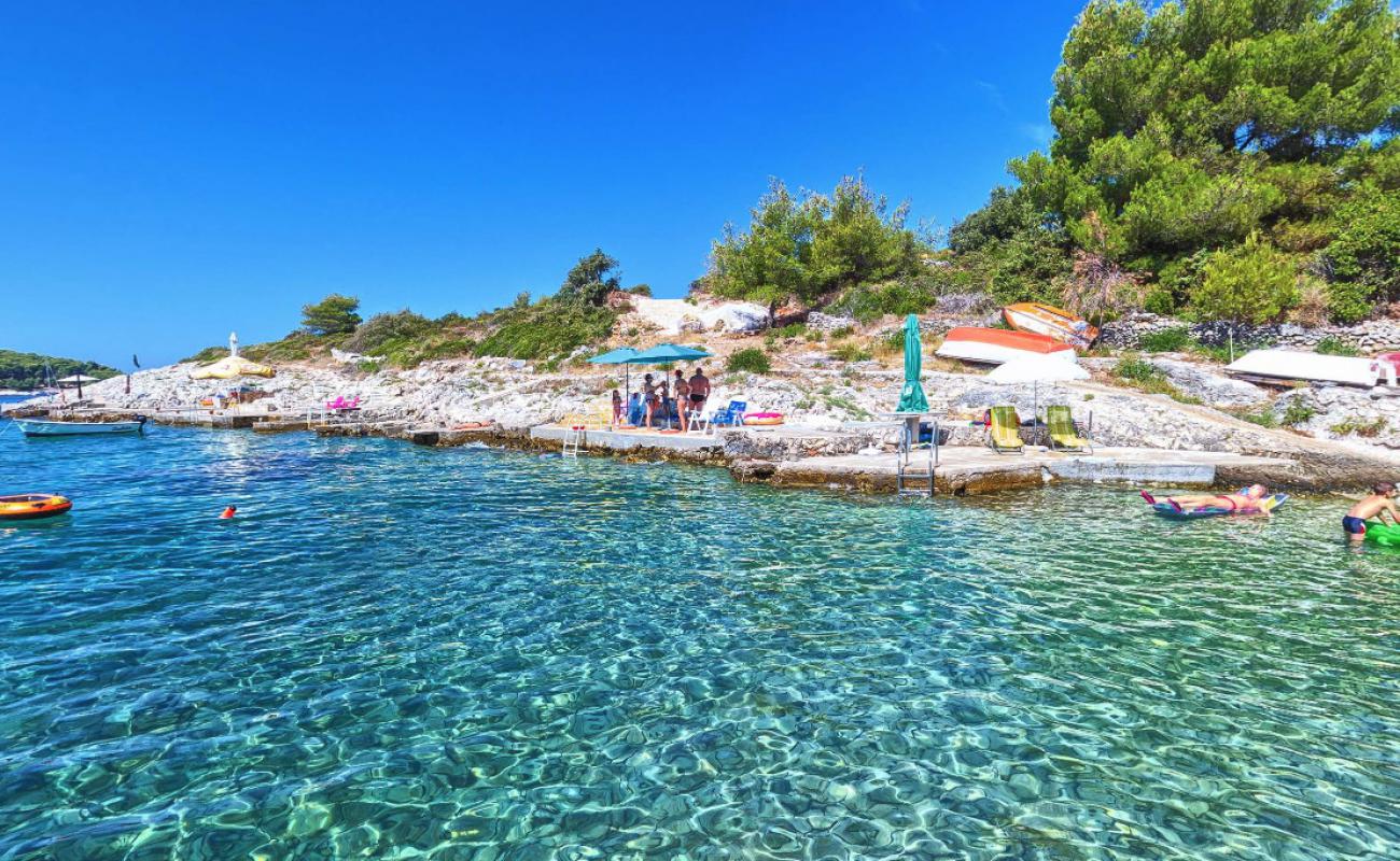 Zecevo beach III'in fotoğrafı bej kum ve çakıl yüzey ile