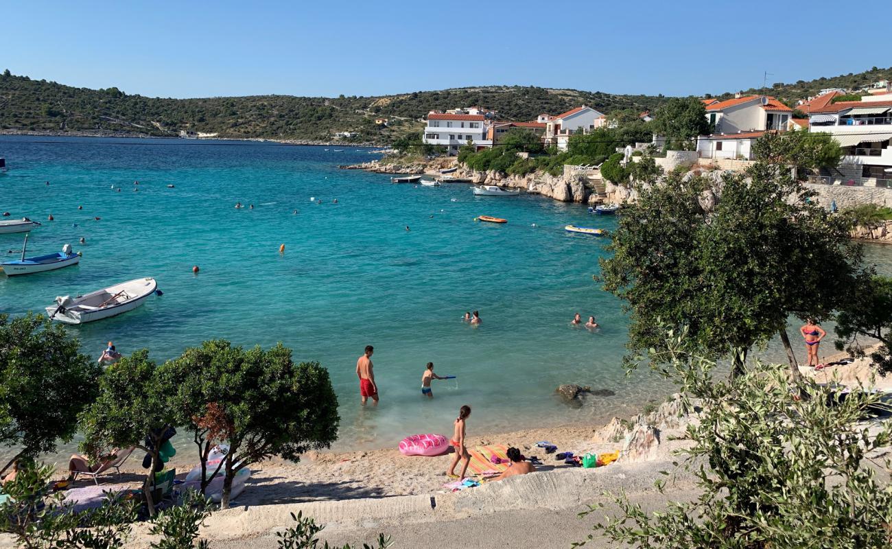 Kanica beach II'in fotoğrafı küçük bej çakıl yüzey ile