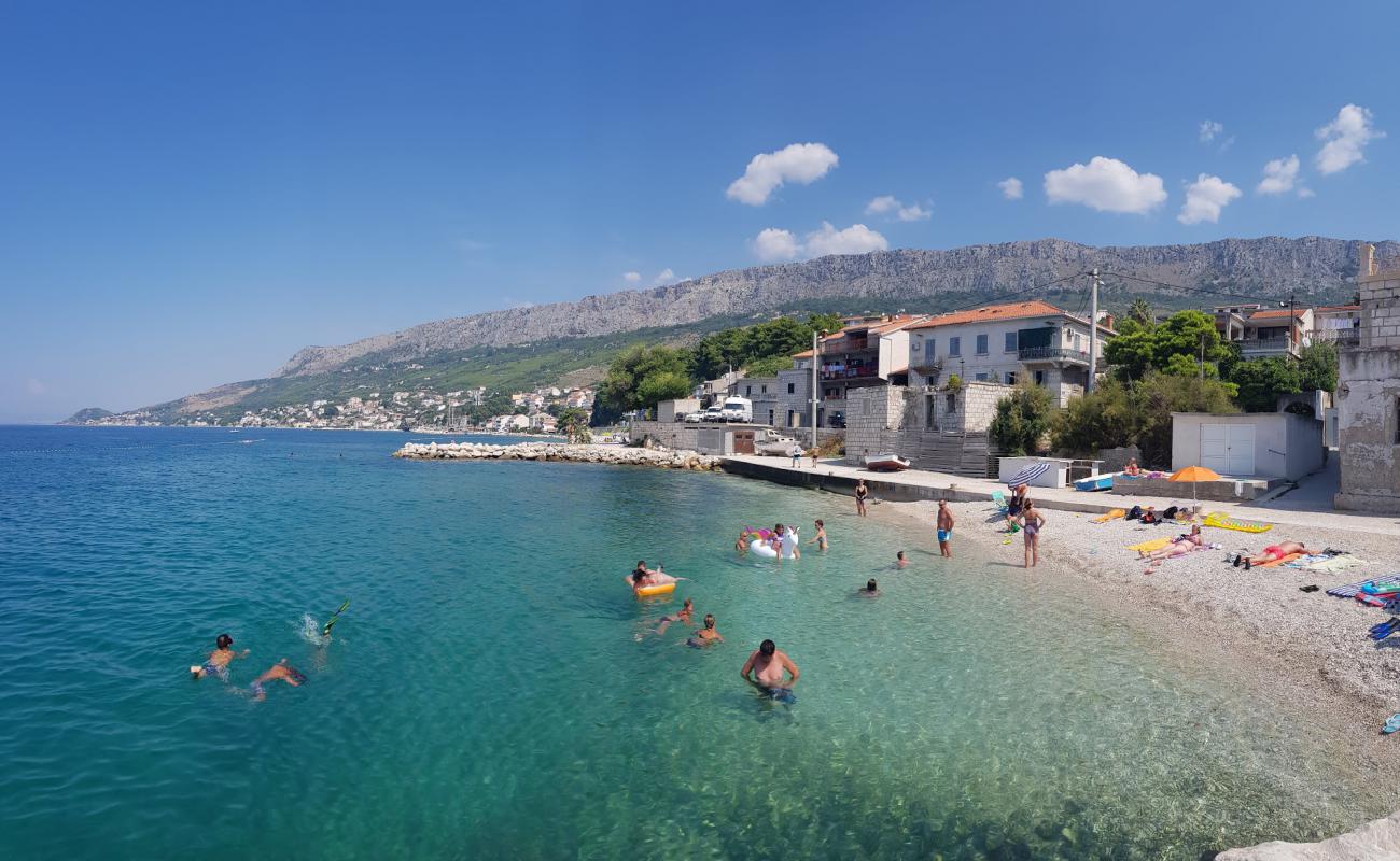 Dugi Rat II Plajı'in fotoğrafı hafif ince çakıl taş yüzey ile