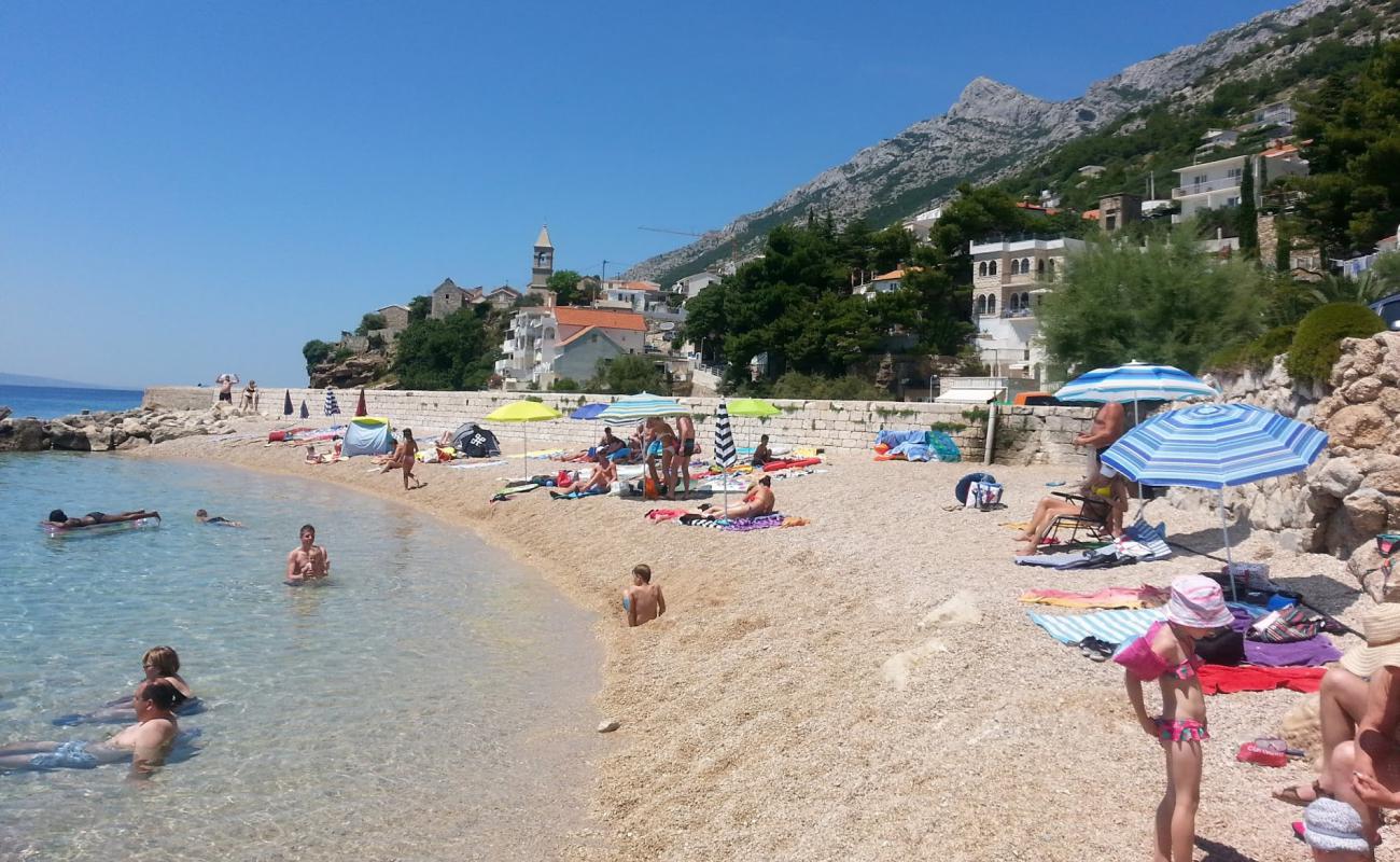 Pisak beach'in fotoğrafı hafif ince çakıl taş yüzey ile