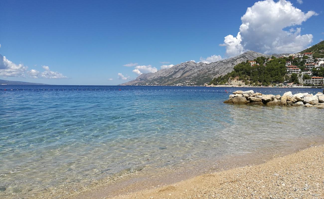 Plaza Stari Porat'in fotoğrafı hafif çakıl yüzey ile