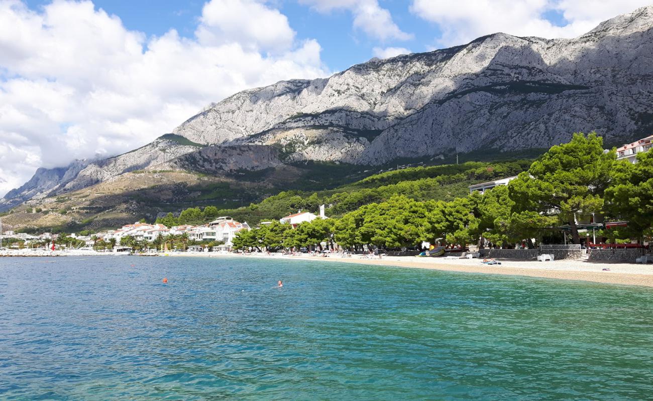 Kraj beach'in fotoğrafı hafif ince çakıl taş yüzey ile