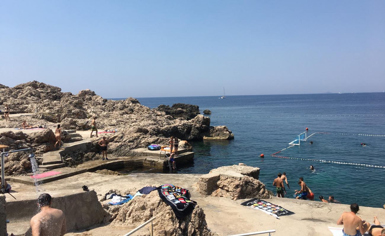 Dance beach'in fotoğrafı beton kapak yüzey ile