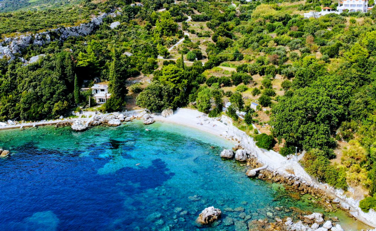 Soline's beach'in fotoğrafı hafif çakıl yüzey ile