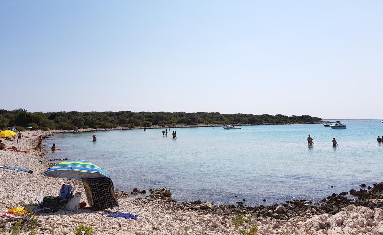 Meli beach'in fotoğrafı hafif çakıl yüzey ile