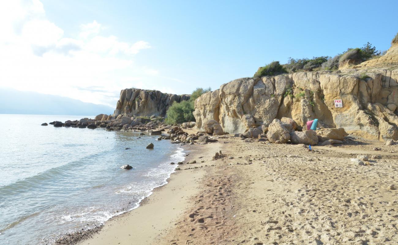 Stolac beach'in fotoğrafı hafif çakıl yüzey ile