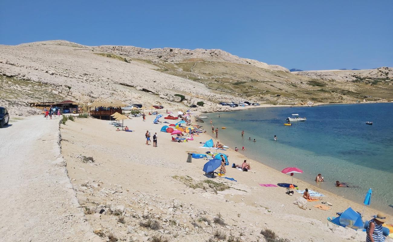 Zubovici beach'in fotoğrafı küçük bej çakıl yüzey ile