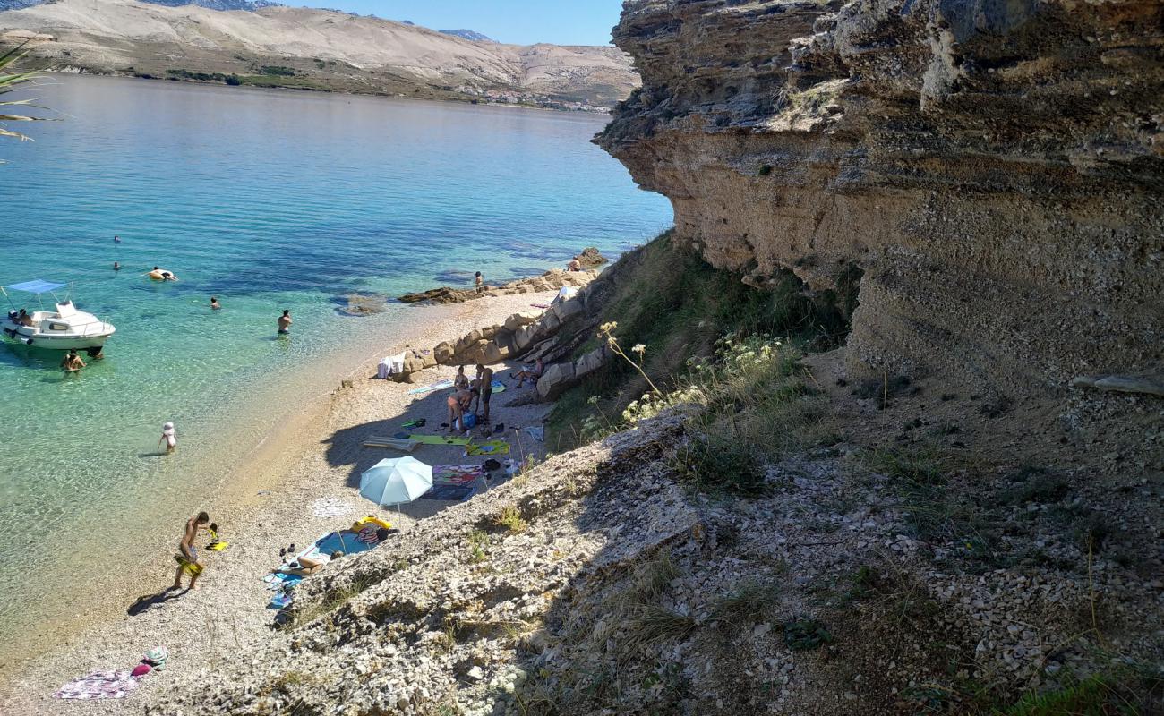 Pirka beach'in fotoğrafı hafif ince çakıl taş yüzey ile