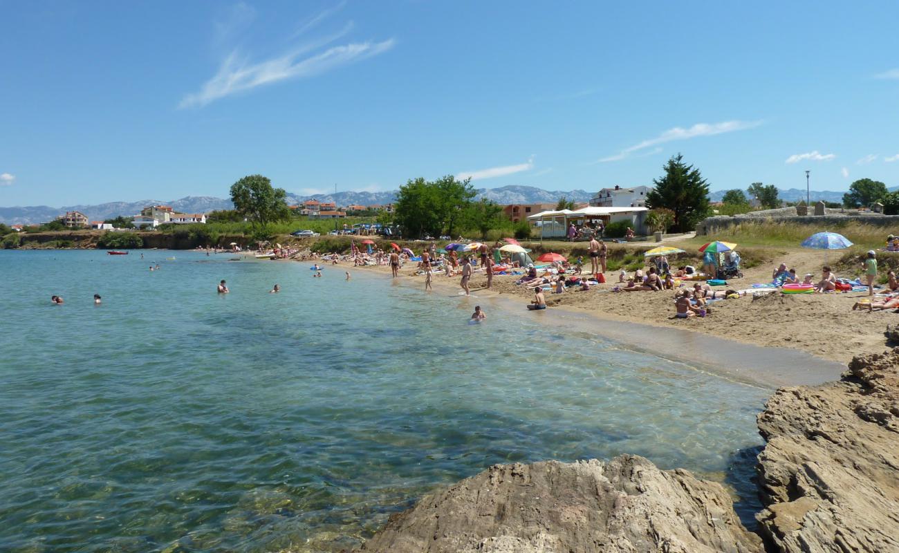 Sv. Nicole beach'in fotoğrafı açık bej kum yüzey ile