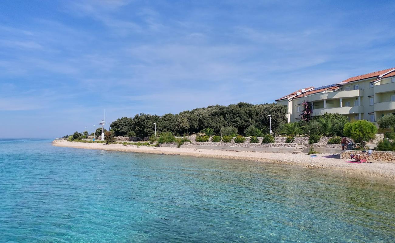 Mandre II beach'in fotoğrafı bej çakıl yüzey ile