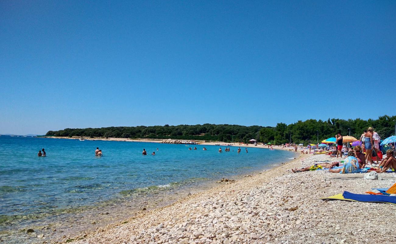 Gajac beach'in fotoğrafı hafif çakıl yüzey ile