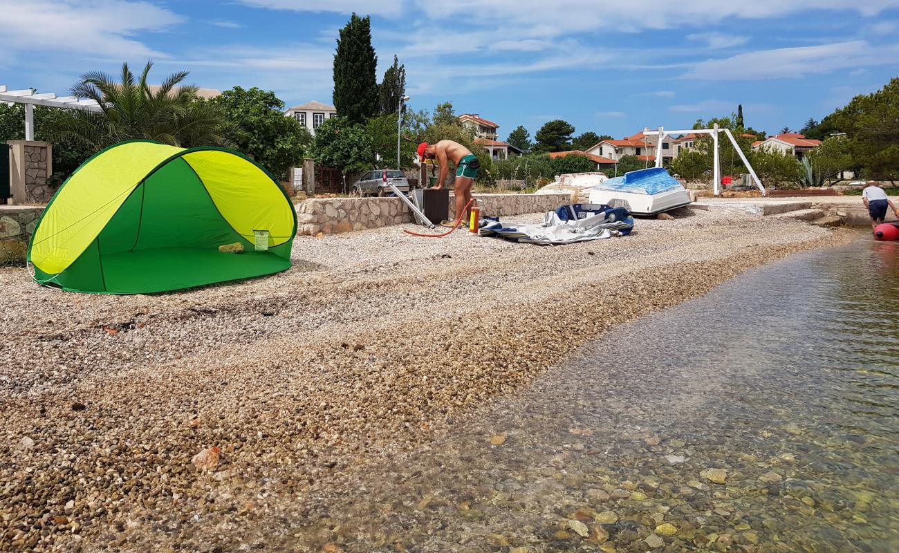 Plaza Mali Zdrelac'in fotoğrafı hafif çakıl yüzey ile