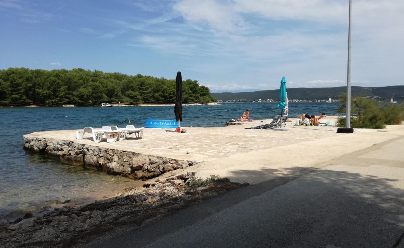 Pasman beach'in fotoğrafı açık bej kum yüzey ile