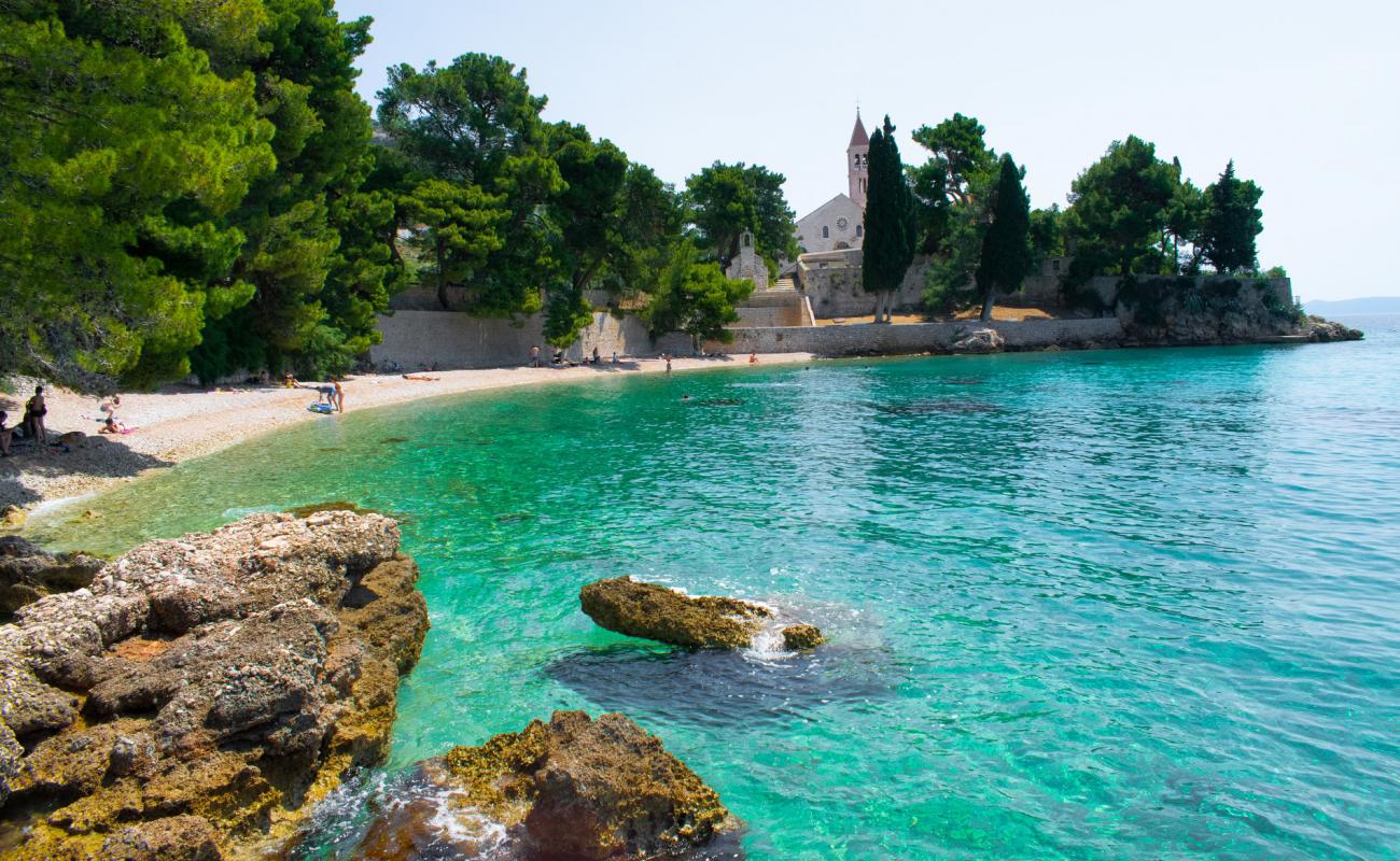 Bijela Kuca beach'in fotoğrafı hafif ince çakıl taş yüzey ile