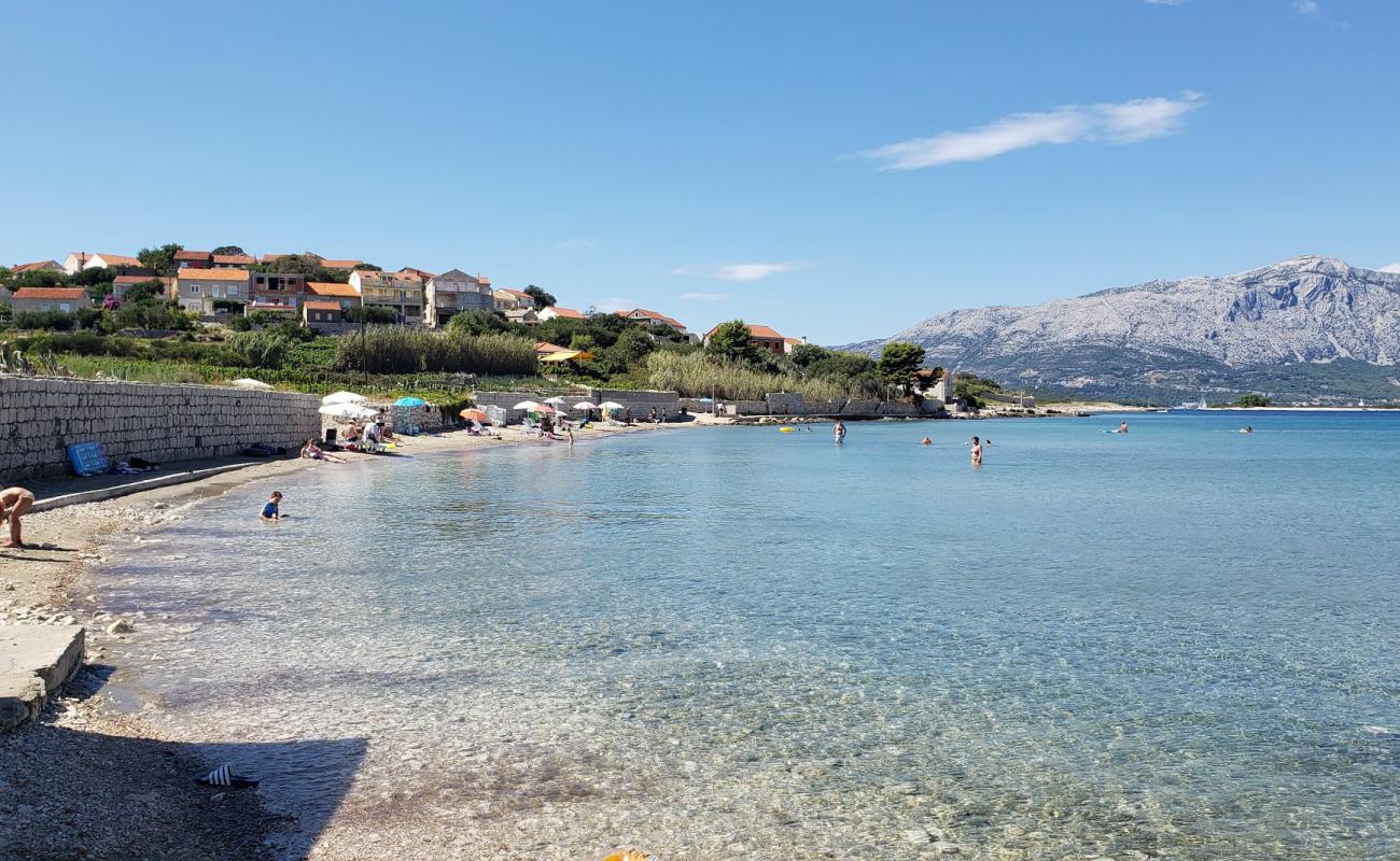 Bilin Zal beach'in fotoğrafı parlak kum yüzey ile