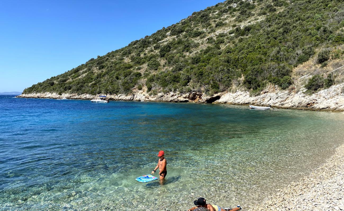 Estravaganca beach'in fotoğrafı bej çakıl yüzey ile